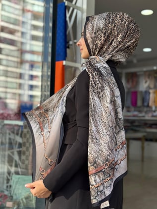 Desenli Özel Şal 9105-02