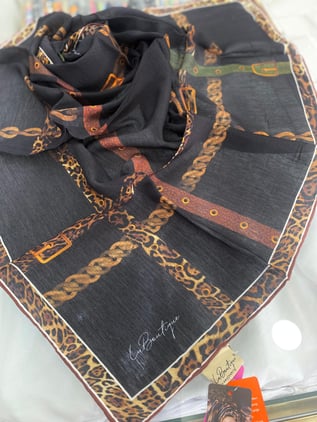 La boutique Desenli Güz Eşarp 1125-01