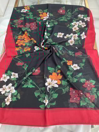 Ladure Çiçek Desenli Butik Şal 03