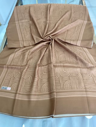Ladure Desenli Butik Şal Latte Rengi