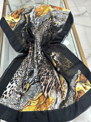 Ladure Leopar Desenli Butik Şal 03