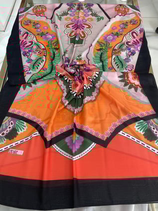 Ladure Otantik Desenli Butik Şal 01