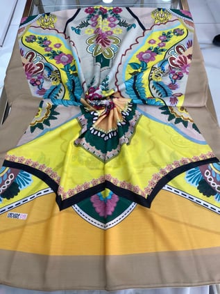 Ladure Otantik Desenli Butik Şal 02