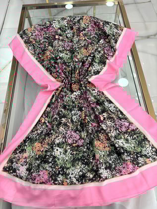 Ladure Sulu Boya Desenli Butik Şal Pembe Rengi