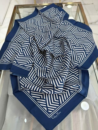 Pablio Ferre İpek Eşarp Geometrik Desen 21