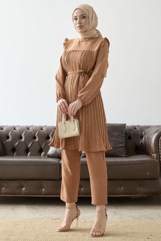 Front Pleated Ruffle Detail Camel Suit