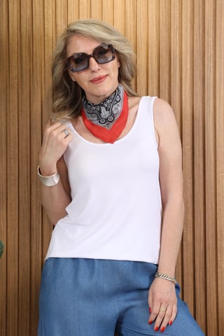 Yuvarlak Yaka Kalın Askı Basic Beyaz T-Shirt
