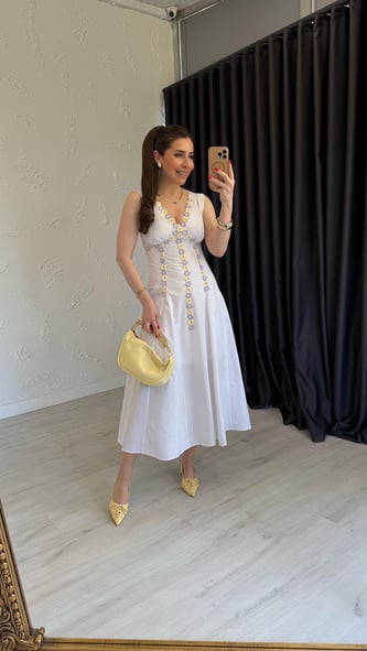 Papatyalı Poplin Elbise Beyaz