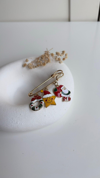 Santa Fibula Broş