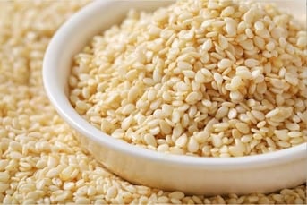 BEYAZ SUSAM 1 KG görseli.
