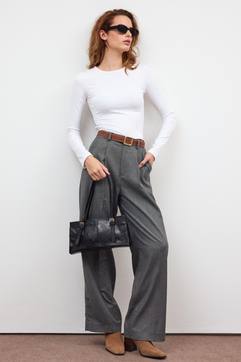 Beyaz BİSİKLET YAKA BASİC BODY