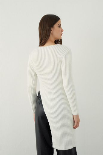Asymmetrical cut knitted tunic