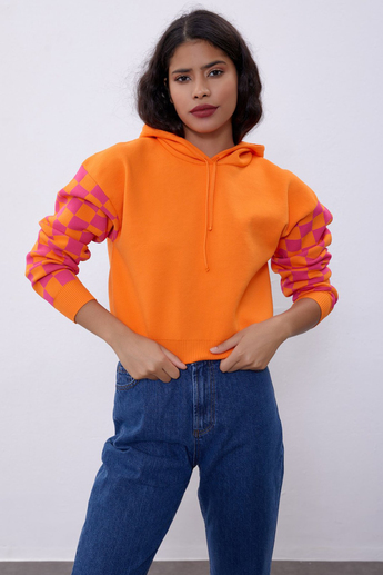 Fuşya Kapüşonlu Dama Desenli Sweat