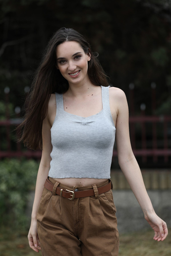 Gri Fitilli Kare Yaka Triko Crop