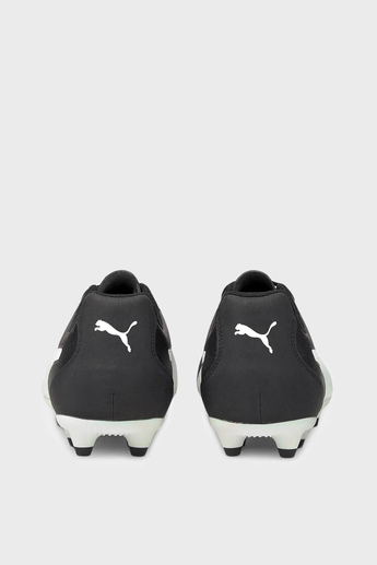 Puma Erkek Çivili Krampon Siyah Beyaz 106559