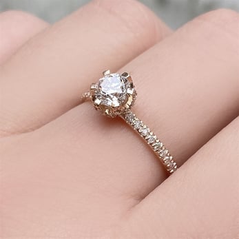 Alis Diamonds GIA Sertifikalı Pırlanta Tektaş Yüzükler