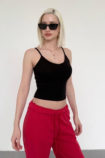 Siyah Askılı V Yaka Crop Top MG2454