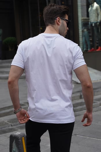 Beyaz Cepli Baskılı Erkek Tişört 5861