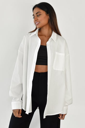 Beyaz Oversize Basic Cepli Poplin Gömlek MG1530