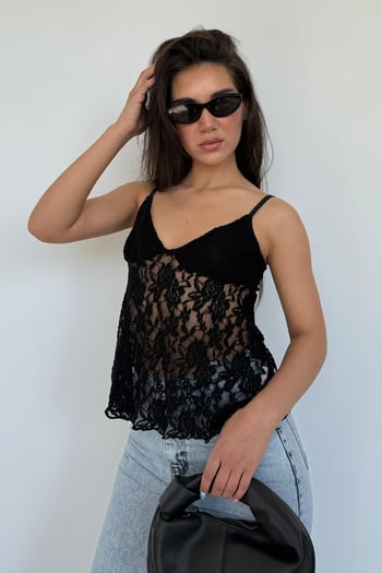 Siyah Askısı Ayarlanabilir Dantelli Bluz MG2348