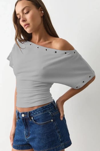 Boyalı Gri Off Shoulder Metal Detaylı Kadın Bluz MG2671