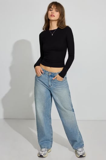 Siyah Bisiklet Yaka Slim Fit Kadın Body MG2564