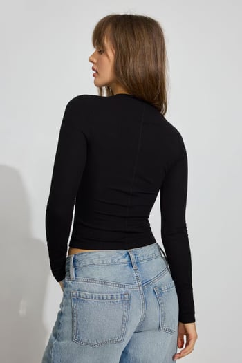 Siyah Bisiklet Yaka Slim Fit Kadın Body MG2564