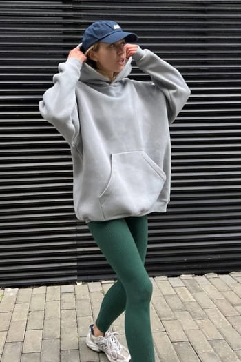 Boyalı Gri Kapüşonlu Şardonlu Oversize Sweatshirt MG1566