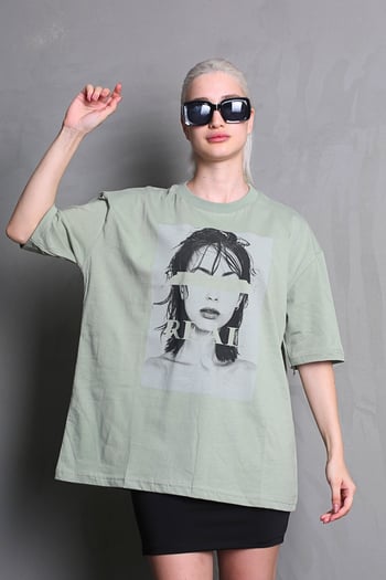 Çağla Yeşili Oversize Baskılı Kadın Tişört MG1764