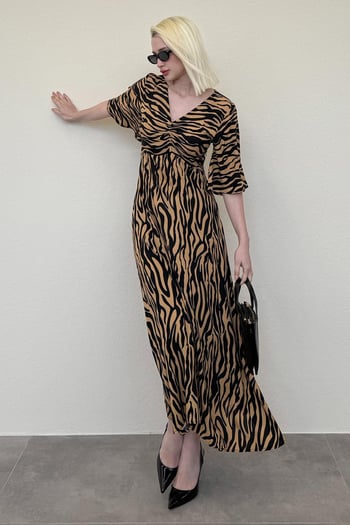Kahverengi Zebra Desenli V Yaka Yarım Kollu Elbise MG2394