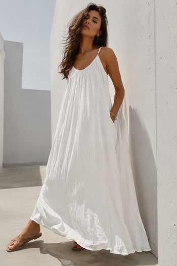 Beyaz Halter Yaka Askılı Uzun Basic Kadın Elbise MG2163