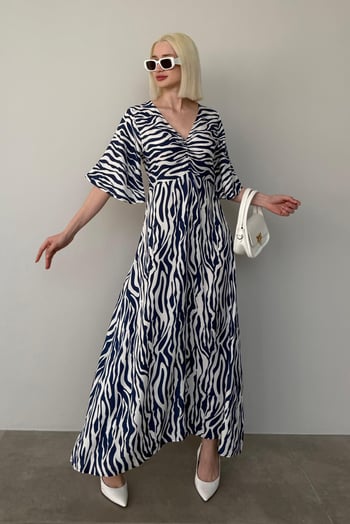 Lacivert Zebra Desenli V Yaka Yarım Kollu Elbise MG2394