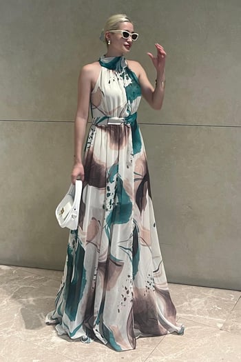 Yeşil Halter Yaka Yırtmaç Detaylı Desenli Uzun Elbise MG2162