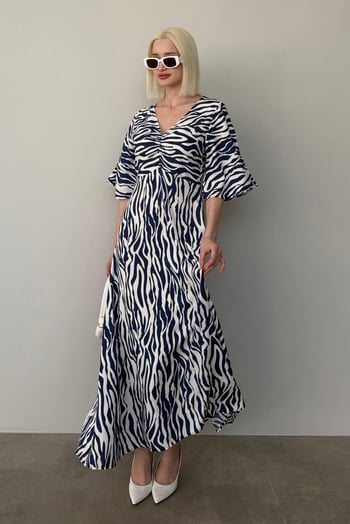 Lacivert Zebra Desenli V Yaka Yarım Kollu Elbise MG2394