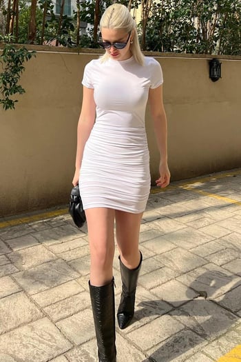 Beyaz Büzgülü Mini Kadın Elbise MG1739