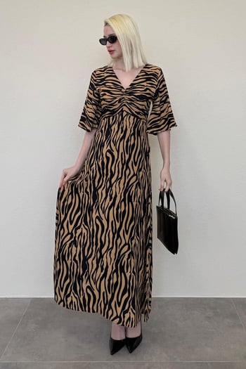 Kahverengi Zebra Desenli V Yaka Yarım Kollu Elbise MG2394
