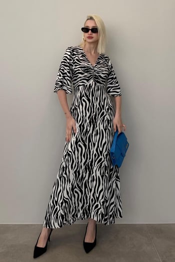 Siyah Zebra Desenli V Yaka Yarım Kollu Elbise MG2394
