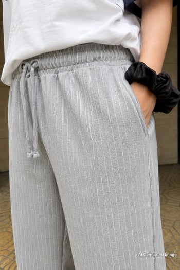 Gri Çizgili Oversize Kadın Pantolon MG1809