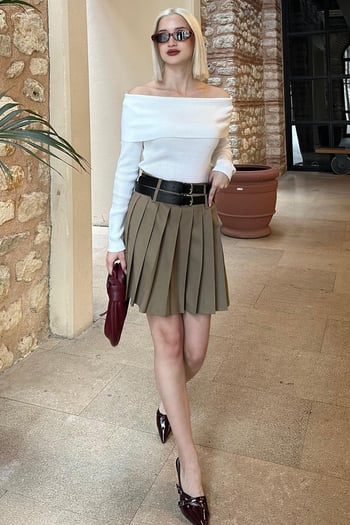 Bej Pileli İki Kemerli Kadın Etek MG2246