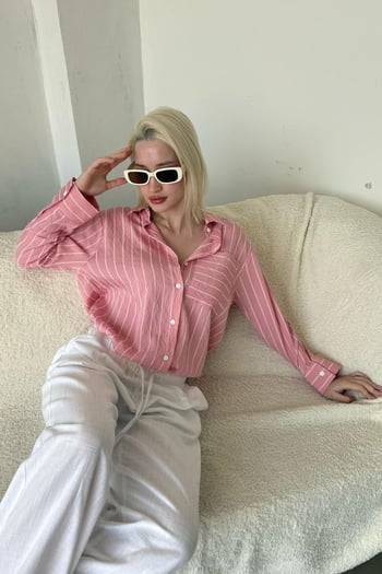 Pembe Çizgili Cep Detaylı  Kadın Gömlek Mg2345