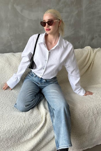 Beyaz Kırışık Desen Kadın Gömlek MG2313