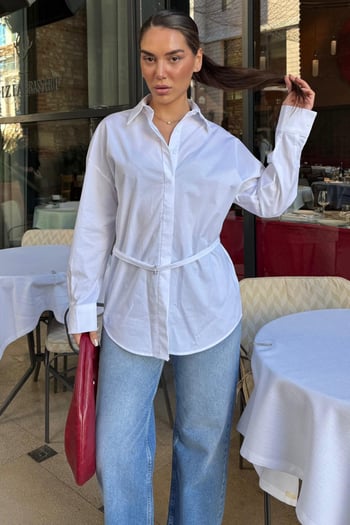 Beyaz Kemer Detaylı Oversize Kadın Gömlek MG2585