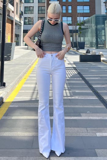 Women White Bell Bottom Cut Jeans MG1518