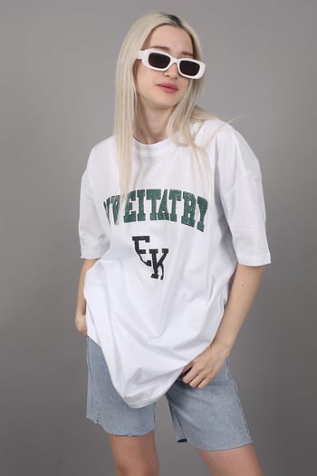 Kadın Beyaz Baskılı Oversize T-shirt MG1318