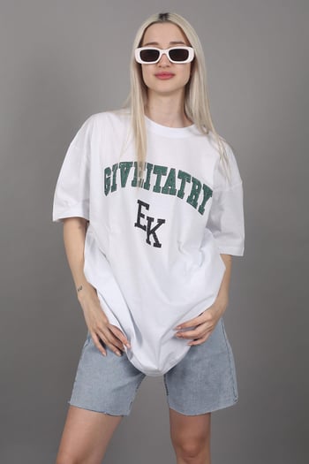 Kadın Beyaz Baskılı Oversize T-shirt MG1318