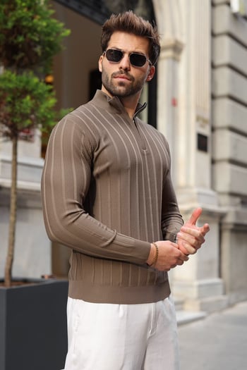 Açık Kahve Slim Fit Hakim Yaka Fermuarlı Erkek Triko Kazak E7518  