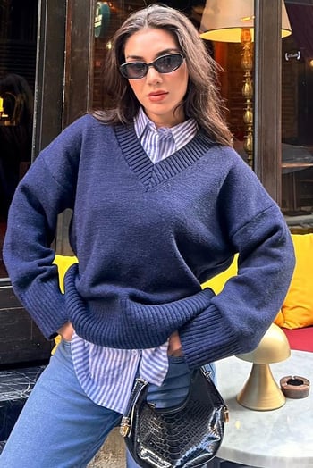 Lacivert V Yaka Oversize Kadın Triko Kazak MG2149