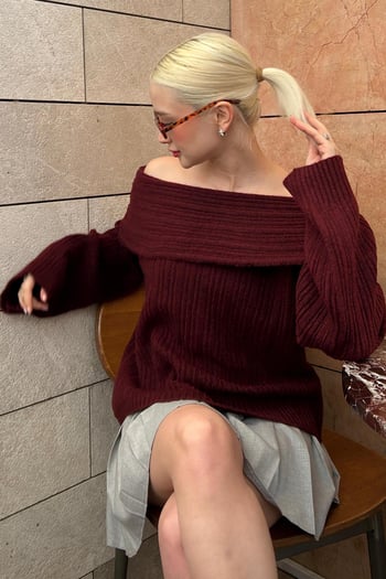 Bordo Madonna Yaka Kadın Kazak MG2274