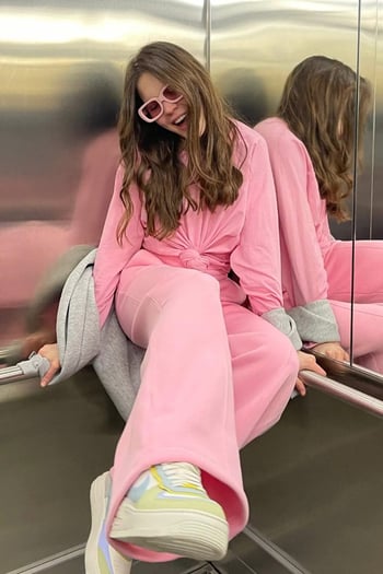 Koyu Pembe Basic Bisiklet Yaka Kadın Sweatshirt MG1676