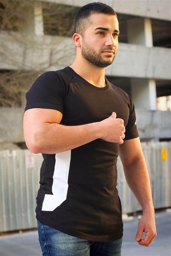 Madmext Black T-shirt for Men 4102